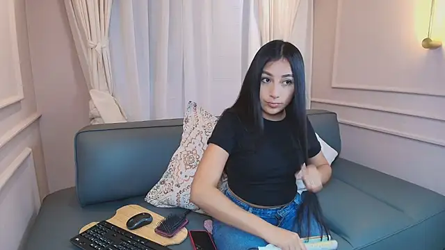 Nahomi key  online show from November 24, 7:49 pm