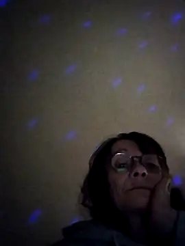 Chris06d22xh online show from February 23, 9:25 pm