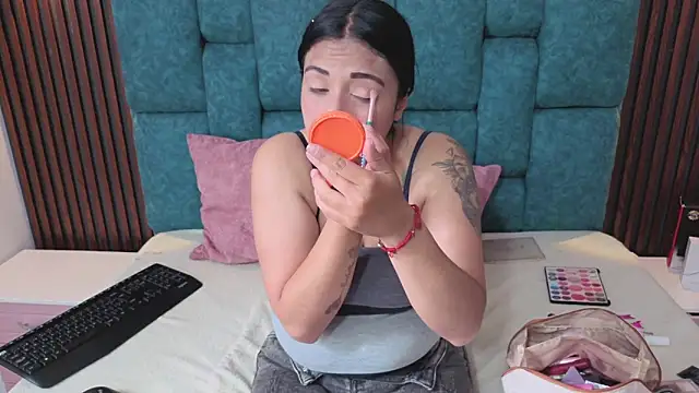 EmilyGala online show from September 24, 7:57 pm