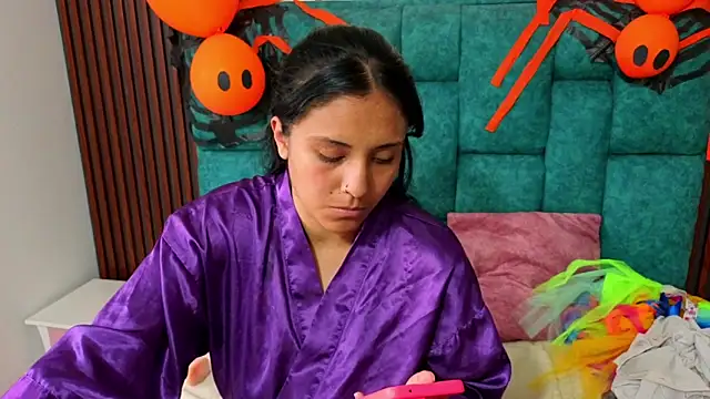 EmilyGala online show from October 31, 9:08 pm