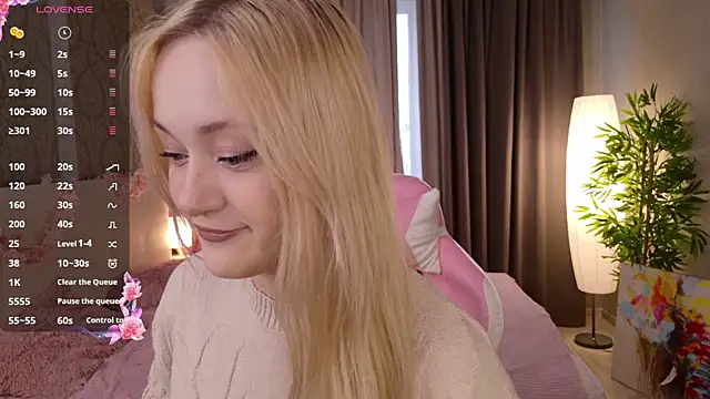 HeyMonkey  online show from December 21, 12:20 pm