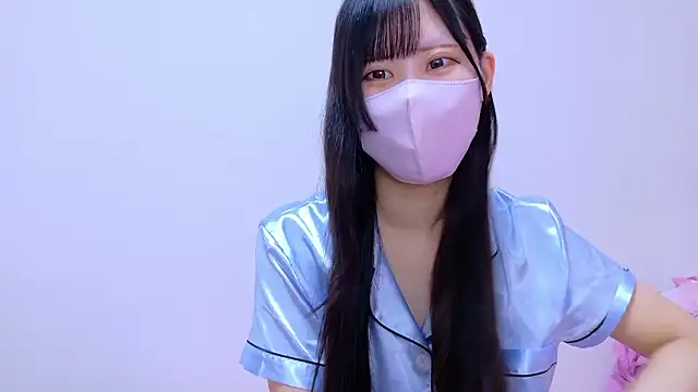 noa uxu online show from December 3, 2:47 am