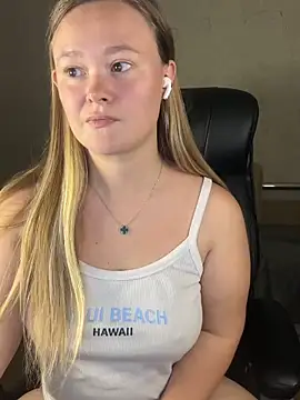 CaramelleSugar  online show from October 3, 6:57 pm