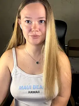 CaramelleSugar  online show from October 5, 4:45 pm