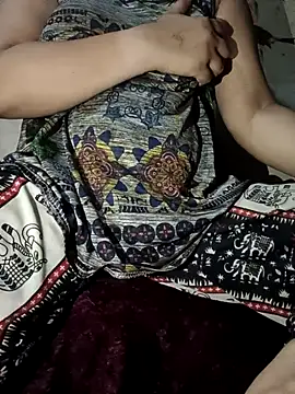 stomarr online show from April 7, 5:15 pm