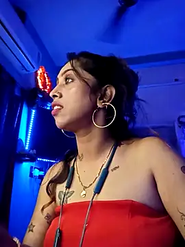 Love Beauty01 online show from February 9, 8:11 pm