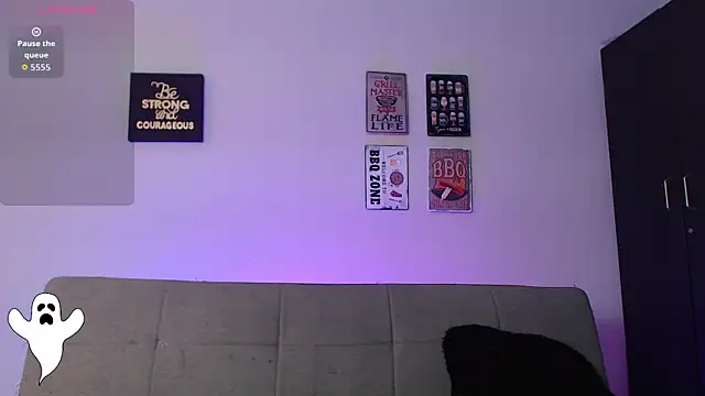 Snapshot of elizabethboltXXX chatting on October 5, 3:39 pm elizabethboltXXX online show from October 5, 3:39 pm