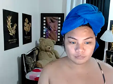 TSbrianaHugeCock online show from April 7, 2:08 pm