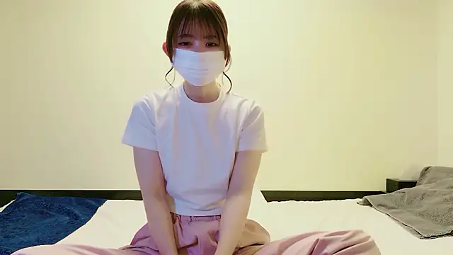 Snapshot of NANA_chan_1 chatting on October 13, 6:27 am NANA chan 1 online show from October 13, 6:27 am