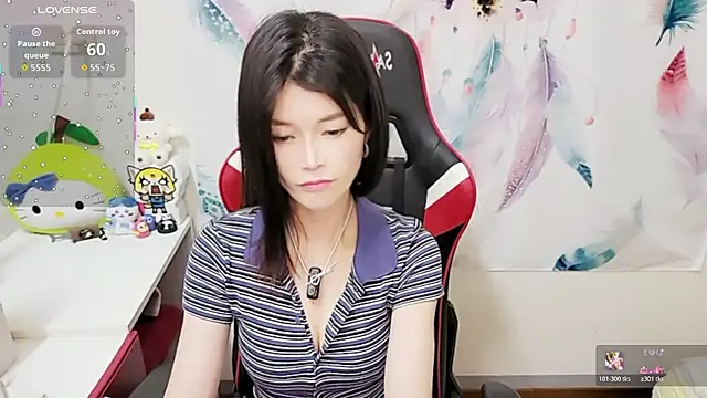 Alina10932 online show from November 24, 9:22 am