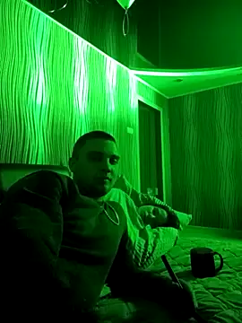 IVANUCHSEX online show from April 13, 10:21 pm