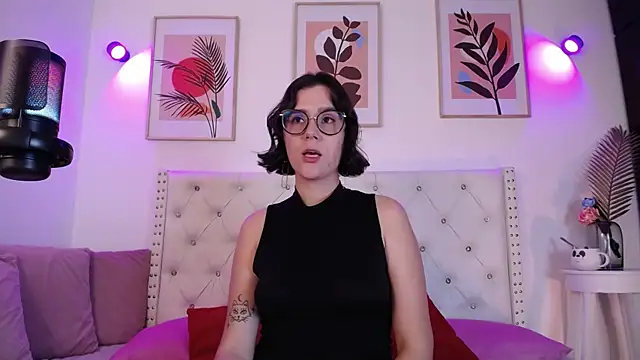 barbyehot online show from November 7, 12:05 am