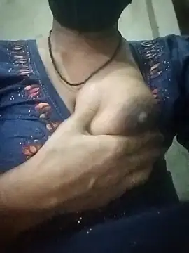 baddy8008 online show from October 12, 5:43 am