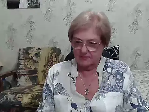 Renata62011 online show from September 13, 4:04 pm