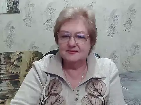 Renata62011 online show from November 30, 1:15 pm