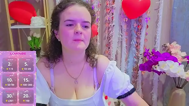 Luisa Rosee online show from February 14, 8:33 pm