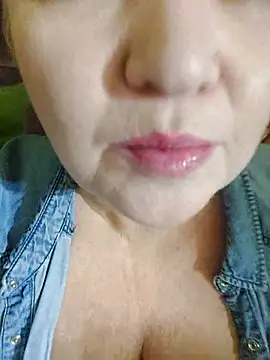 ForgeMeNot51 online show from November 8, 6:40 am