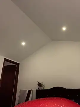 MiaAlarie online show from November 7, 5:02 am