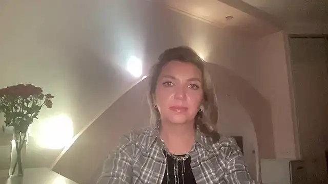 Snapshot of Beautysoul_ chatting on September 26, 8:17 pm Beautysoul online show from September 26, 8:17 pm