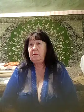 CrystalLime6411 online show from November 8, 5:56 am