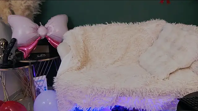 NatashaIvacenko online show from February 14, 4:25 am