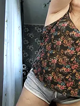 AliceGold5231 online show from March 5, 6:20 am