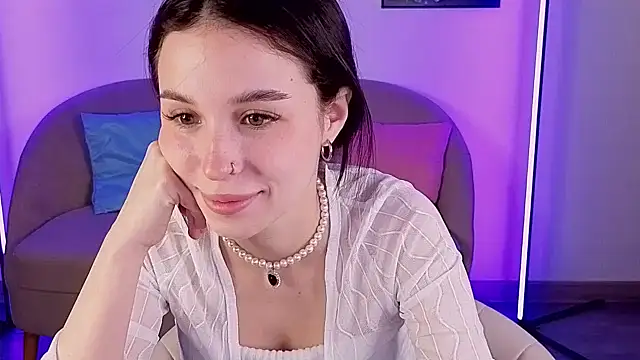 LANA MILANO online show from October 15, 11:13 am