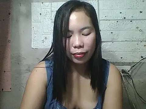 pinaysinglemommm online show from September 17, 9:24 pm