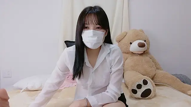 Snapshot of Sena_0999 chatting on October 25, 12:57 pm Sena 0999 online show from October 25, 12:57 pm