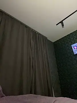 FavoriteKira online show from October 19, 6:32 pm