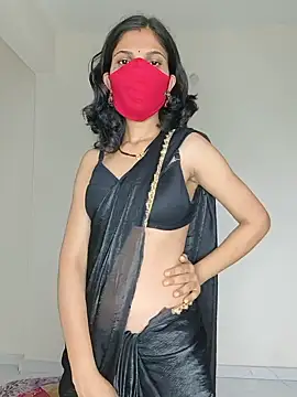 Shivani2002 online show from July 10, 12:27 pm