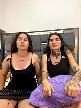 Madisom leslye online show from September 26, 7:28 am