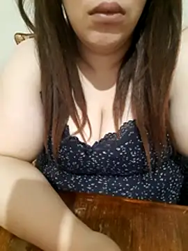 Madam-bezoul- online show from February 7, 8:13 pm