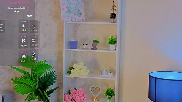 GiseleLamos online show from December 3, 3:31 am