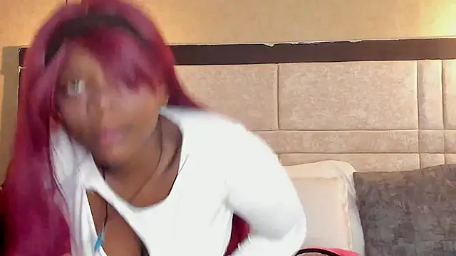 OliviaGarciaa online show from November 18, 7:48 pm