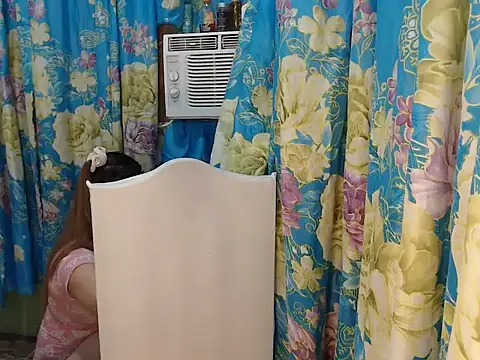 042787DONNA online show from May 16, 1:30 am