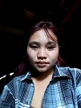 Snapshot of EllyBaby20 chatting on October 18, 12:25 am EllyBaby20 online show from October 18, 12:25 am