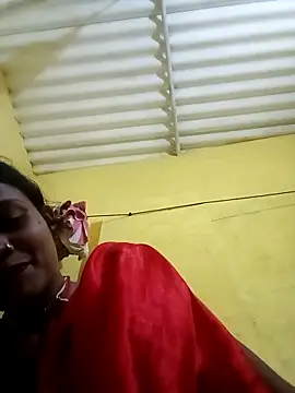 Snapshot of Chandni_Love143 chatting on October 19, 12:18 pm Chandni Love143 online show from October 19, 12:18 pm