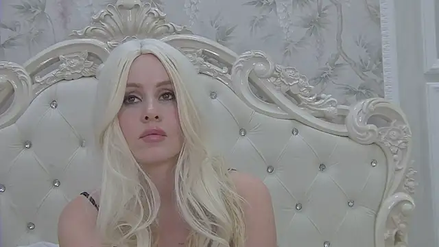 EllieFrosty  online show from September 28, 4:12 pm