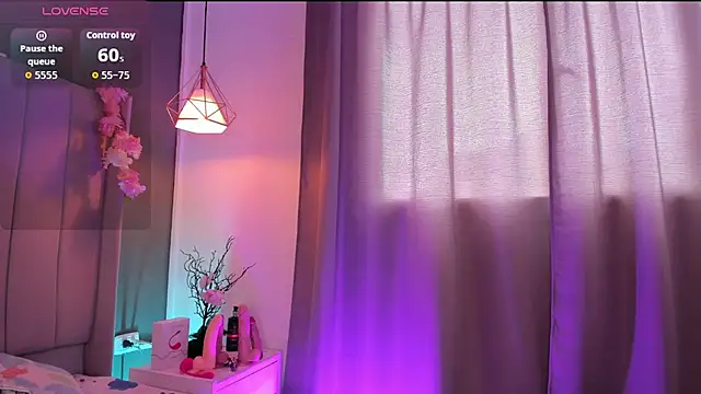 valeria rouse28 online show from November 25, 5:04 pm