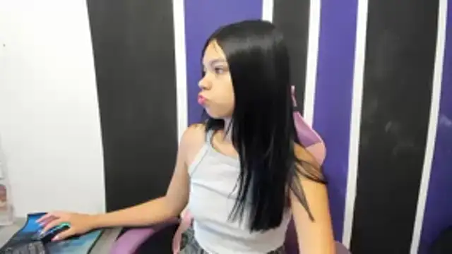 shy luna18 online show from January 10, 2:22 pm