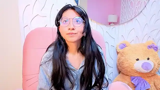 VioletxBloom online show from April 15, 8:42 pm