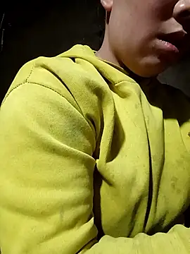 quynhkoolbae online show from January 6, 6:17 am