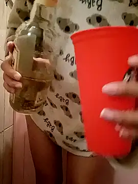 MoonBlueSex online show from September 20, 4:00 am