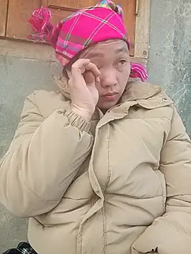 miumiu 00 online show from February 27, 2:22 am