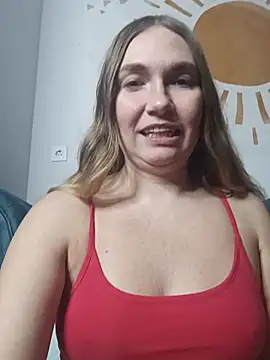 KisaVixen online show from November 18, 4:30 pm