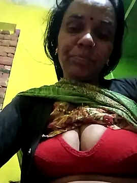 Rubi12A online show from December 15, 11:21 pm