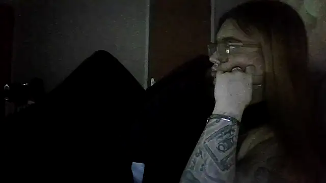 MysteriousMylaX online show from November 18, 9:05 pm