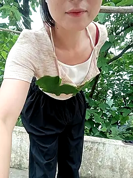 linda bae00 online show from April 21, 1:20 am