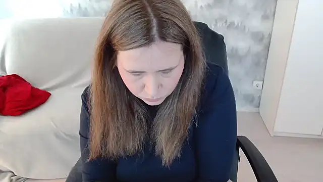 AdelinaLawson online show from March 19, 9:35 am